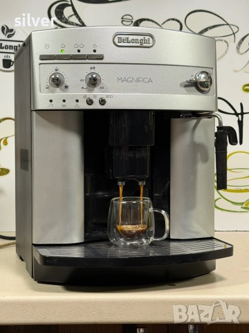 Кафемашина кафе автомат delonghi magnifica с гаранция, снимка 4 - Кафемашини - 54734287