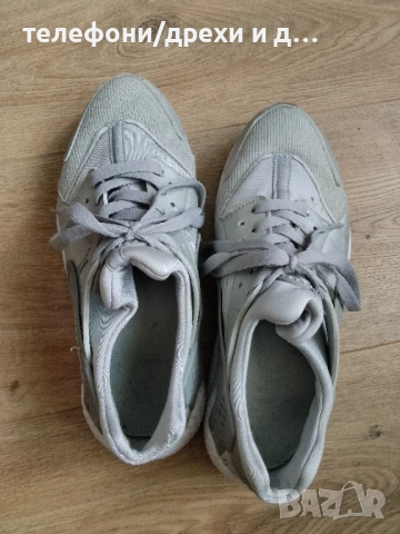 Маратонки Air Huarache (39), снимка 2 - Маратонки - 54895916