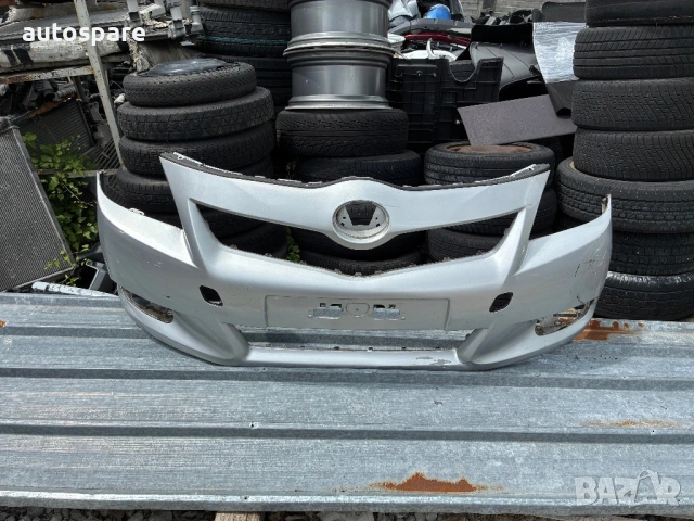 Предна броня Toyota Verso Тойота Версо. 09-13г. 52119- 0F090. Оригинална. , снимка 2 - Части - 54553913