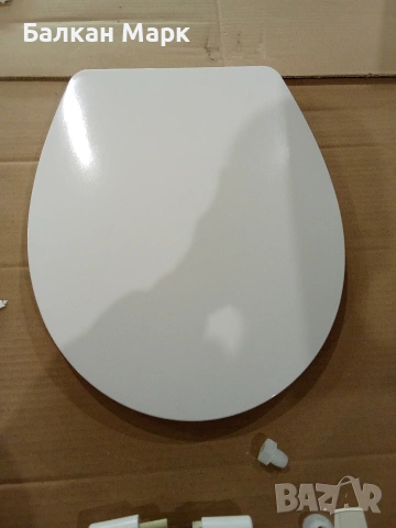 Тоалетна седалка Ideal Standard TIRSO (Soft-Close)