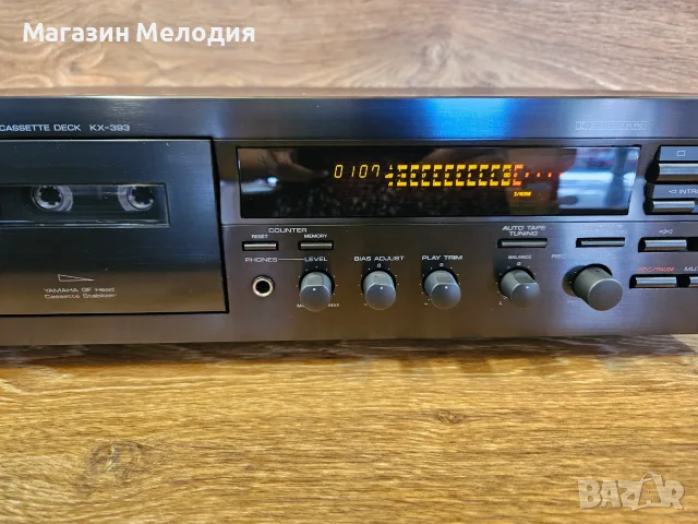 Касетен дек Yamaha KX-393 Natural Sound – Превъзходен аналогов звук и прецизност, снимка 4 - Декове - 55527427