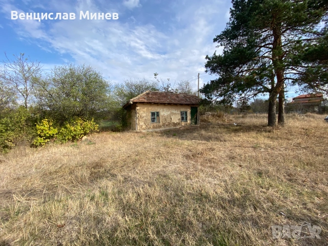 Стара селска къща за продажба в с. Малък Поровец