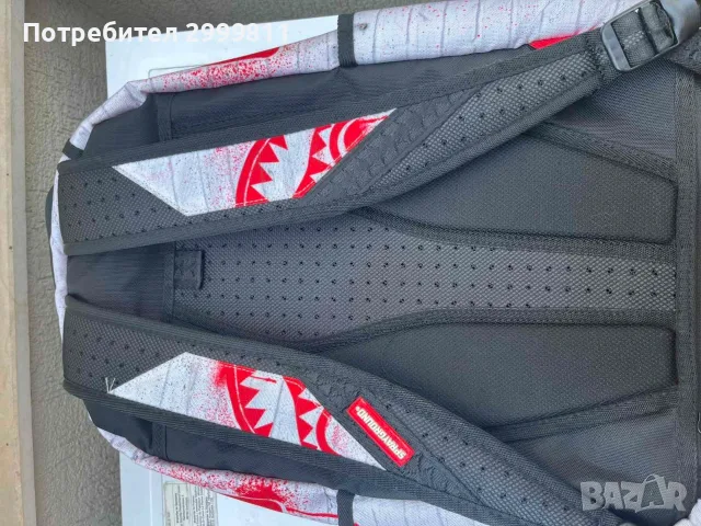 чанта на SprayGround, снимка 2 - Чанти - 55578616