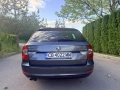 Skoda Superb Combi 4x4 ГАРАЖНА, снимка 7