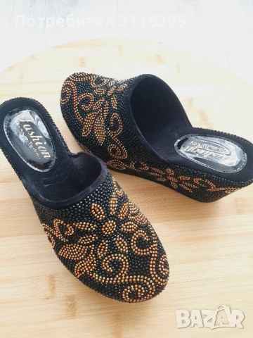 Дамски чехли с ортопедична подметка , снимка 2 - Чехли - 54356055