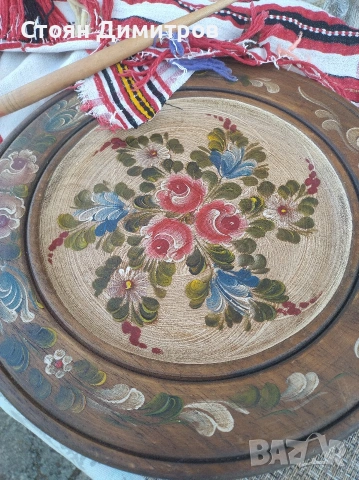Стара рисувана дървена чиния диа.35см,,красива купа,бухали щастие,кърпа народна 1м/0,80,момче носия, снимка 8 - Декорация за дома - 54973286