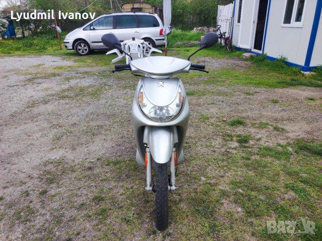 Скутер Peugeot Luxor 50cm 4к.с. 2t 16цола гуми 4600км АМкатегория