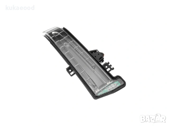 Мигач в огледало за Mercedes C-Class W204, снимка 3 - Части - 54202010