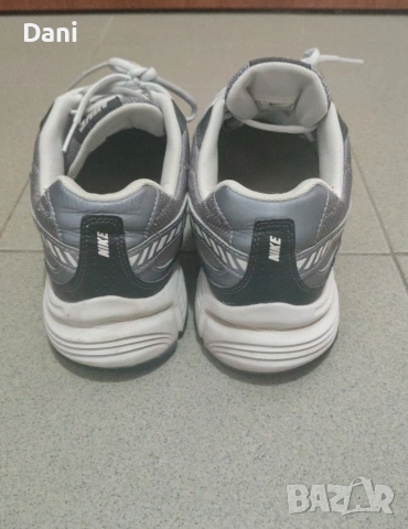 Обувки Nike, снимка 5 - Маратонки - 54317315