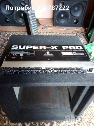 Кросовър-Behringer., снимка 2 - Ресийвъри, усилватели, смесителни пултове - 54078545