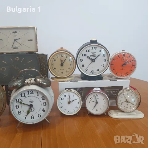 Часовници и Будилници, снимка 4 - Антикварни и старинни предмети - 55393883
