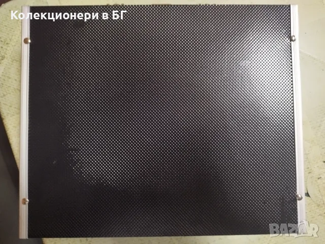 ЧЕРЕН АЛУМИНИЕВ КУФАР L6 /Leuchtturm/ ЗА 144 МОНЕТИ /виж описанието/, снимка 8 - Нумизматика и бонистика - 55341831