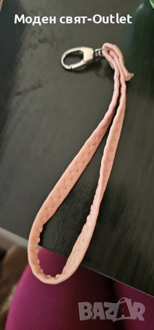 Портмоне Guess НОВО, снимка 3 - Портфейли, портмонета - 54263897