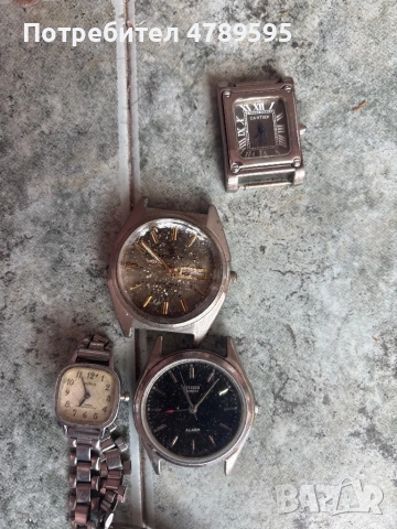 Часовници, снимка 4 - Антикварни и старинни предмети - 54114631