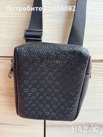 Продавам оригинално кожени мъжки чанти за през рамо – Calvin Klein и GUESS – чисто нови. , снимка 2 - Чанти - 54658541