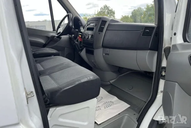 Mercedes Sprinter 313, снимка 12 - Бусове и автобуси - 55595370
