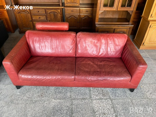 Червен кожен диван, снимка 3 - Дивани и мека мебел - 53986261
