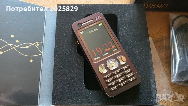 Сони Ериксон W890i Sony Ericsson 