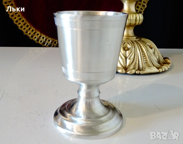 Калаена чаша на столче 150 гр. 