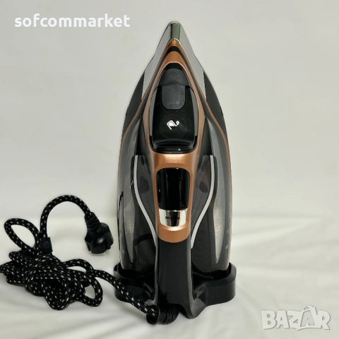 Ютия Rowenta Steamforce Pro DW9520 (3200W) - нова, снимка 2 - Шевни машини - 54687498