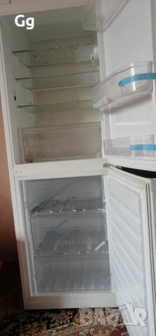 Хладилник Whirlpool WBE3111A+W, снимка 9 - Хладилници - 54020124