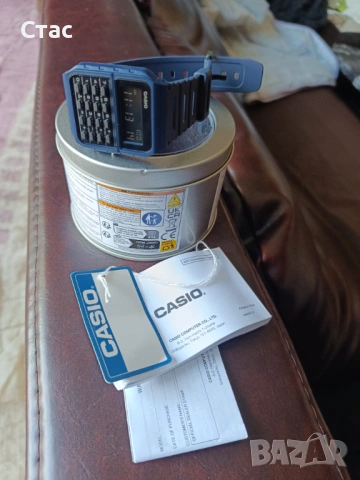 Casio мъжки часовник за всякаква китка с калкулатор и памет контакти