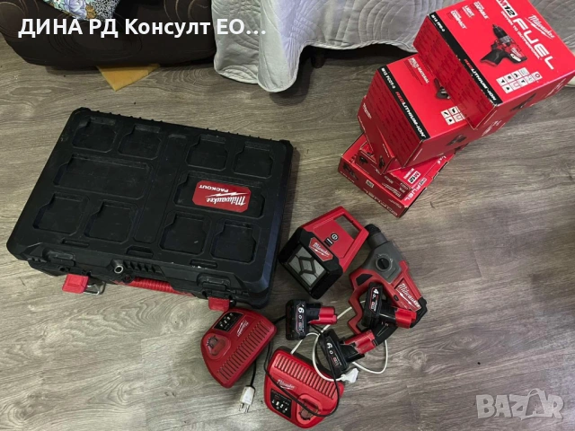 Комплект инструмент Milwaukee M12 Fuel, снимка 2 - Куфари с инструменти - 54758507