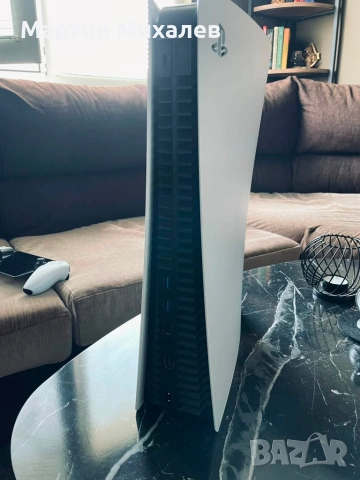 Playstation 5 + джойстик, Зарядно, Хард, снимка 2 - PlayStation конзоли - 55099700
