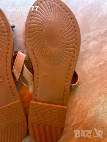 Нови сандали
5.50 €





, снимка 5 - Сандали - 55253755