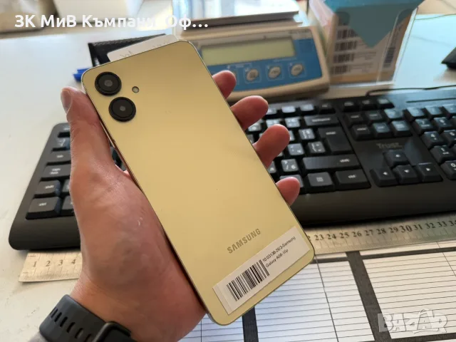 Мобилен телефон Samsung Galaxy A06, снимка 2 - Samsung - 55582521