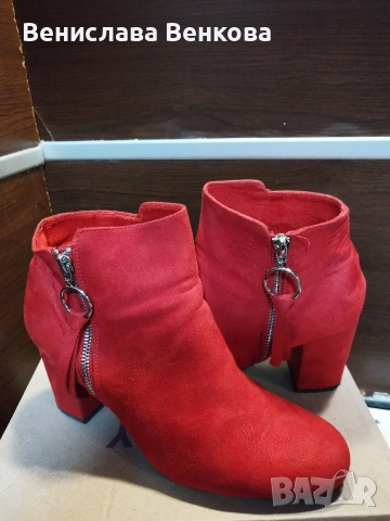 Дамски обувки номер 40 и 41 много запазени спортни платформа висок ток, снимка 5 - Дамски обувки на ток - 53968819