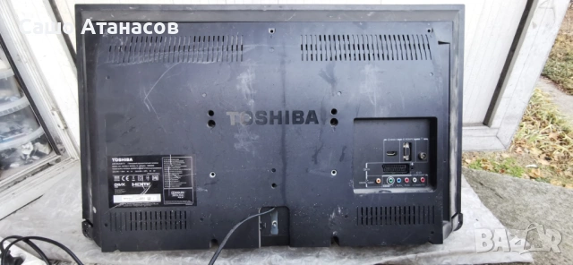 TOSHIBA 32W2333D със счупена матрица ,UE-3790-01UN-LF ,L2300 REV:1.03A ,6870C-0442B ,YA-4A1 , снимка 2 - Части и Платки - 54636087