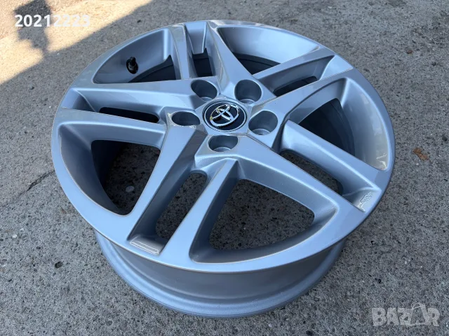 1 брой алуминиева джанта за Toyota CH-R 17, снимка 2 - Гуми и джанти - 55584336