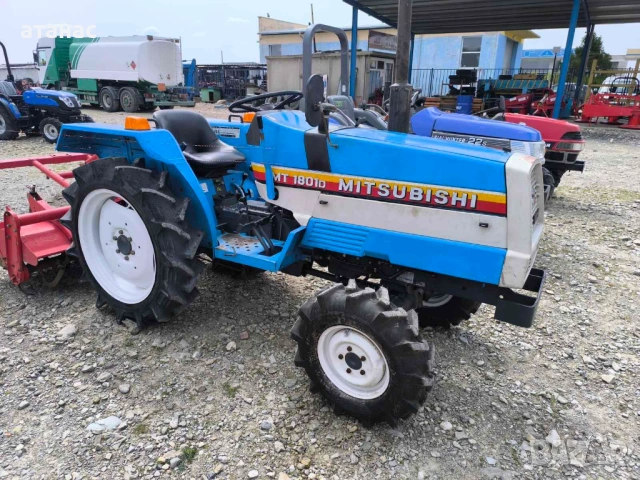 японски трактор, снимка 5 - Селскостопанска техника - 54179350