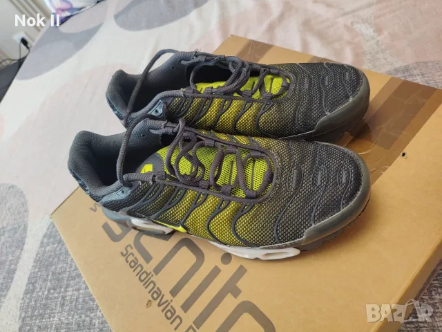 NIKE AIRMAX TN маратонки 43 номер