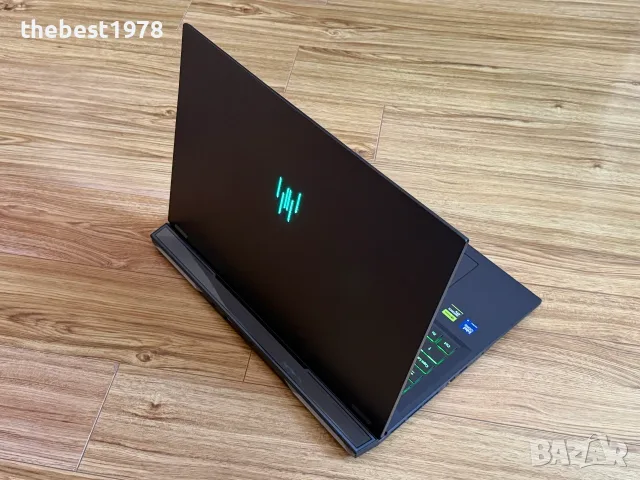 240Hz Acer Predator Ai 18`Core Ultra 9-275HX/Nvidia RTX 5070/32GB DDR5/1TB NVMe/Гаранция 14 Месеца, снимка 6 - Лаптопи за игри - 55631244