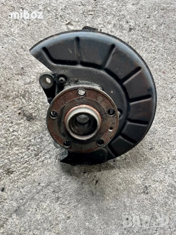 Шенкел главина Фолксваген Пасат VW Passat b6, снимка 4 - Части - 54385748