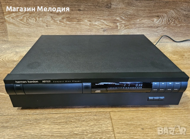 CD Player Harman Kardon HD7525 с истински Dual DAC за ценители, снимка 2 - Декове - 55122183