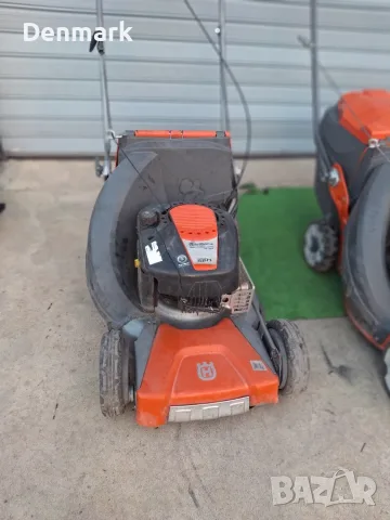 Бензинова самоходна косачка Husqvarna , снимка 2 - Градинска техника - 55417285