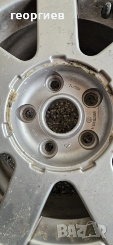 5 Броя Алуминиеви джанти за Volkswagen 15 оригинални запазени, снимка 4 - Гуми и джанти - 54201858