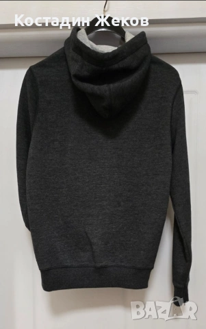 Суитшърт оригинален. Като нов. TOMMY JEANS , снимка 2 - Спортни дрехи, екипи - 54477428
