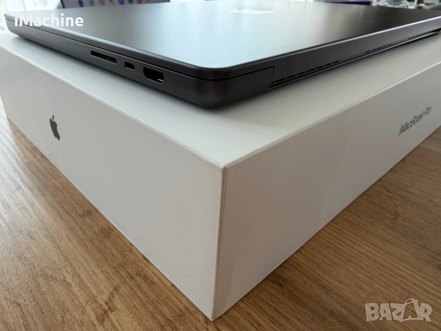 ЧИСТО НОВ MacBook Pro 16" M4 PRO Chip 14-CPU/20-GPU/48GB RAM/512GB SSD, снимка 7 - Лаптопи за работа - 53972637