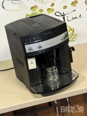 Кафемашина кафе автомат delonghi magnifica с гаранция, снимка 4 - Кафемашини - 53986579
