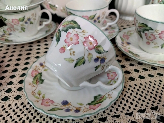Англия Victorian Rose", снимка 6 - Чинии - 54576684