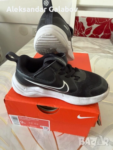 Маратонки НАЙК почти нови 26 номер, снимка 3 - Детски маратонки - 54259235