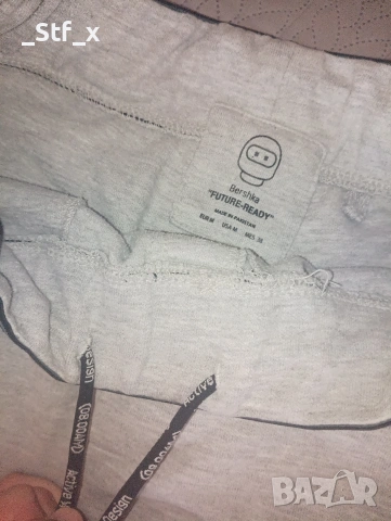 Долнище Bershka не е използвано , снимка 2 - Панталони - 54946802