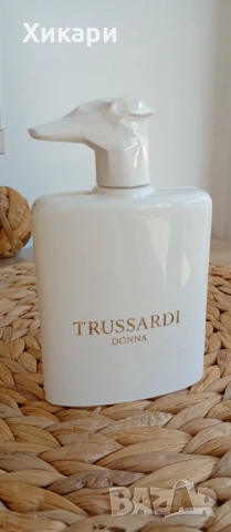 Оригинална парфюмна вода Trussardi Donna Levriero Limited Edition 100 ml, снимка 2 - Дамски парфюми - 54096973