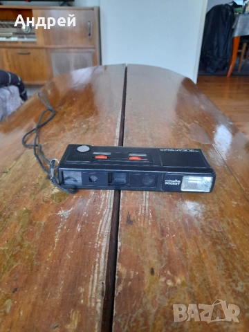 Стар фотоапарат Minolta Pocket