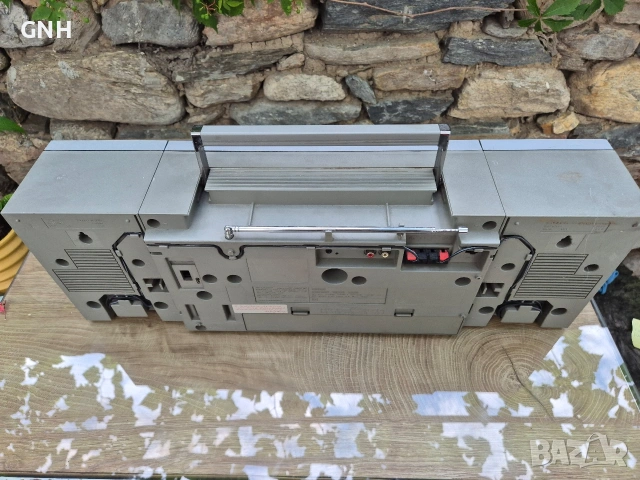 Радиокасетофон Sharp GF-560Z(S), снимка 5 - Радиокасетофони, транзистори - 55191824