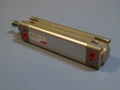 Пневматичен цилиндър Camozzi 61M2P032A0100 pneumatic cylinder 10bar, снимка 2